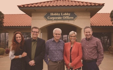 Hobby Lobbys Founder David Green (center) on October 21st, at Shades Mountain Baptist Church in Birmingham. (www.legacycoalition.com/summit)