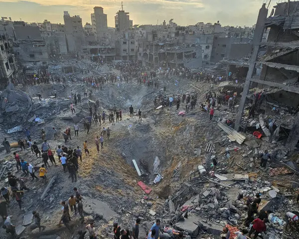 Destruction of Gaza as the humanitarian crisis rages on (The New York Times)
