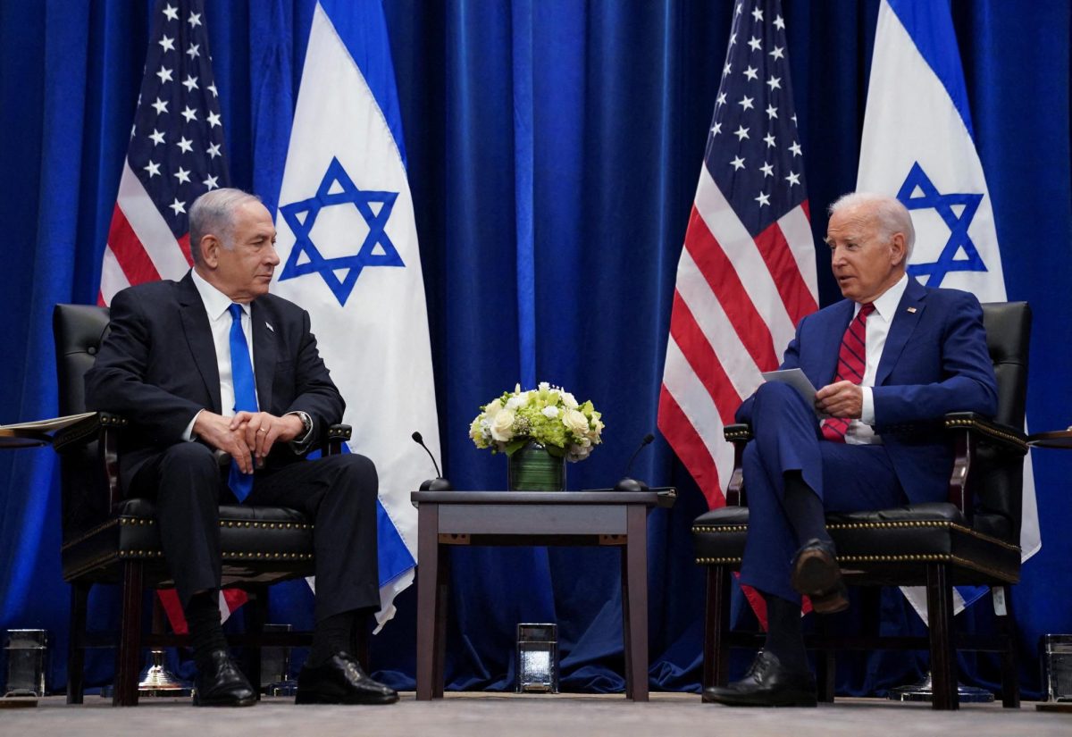 Biden+and+Netanyahu+discussing+Israel+and+Palistinean+relation.+%28Reuters%29